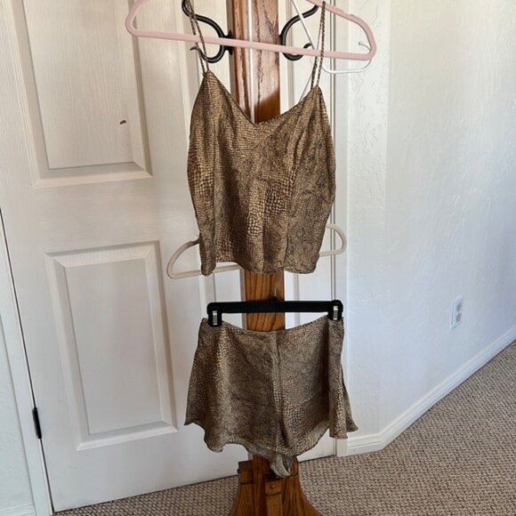 Vintage silk Victoria’s Secret snakeskin set - Picture 1 of 8